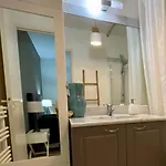 Lägenhet Vue Exceptionnelle Sur Les Tours ! Charme Et Tranquillite