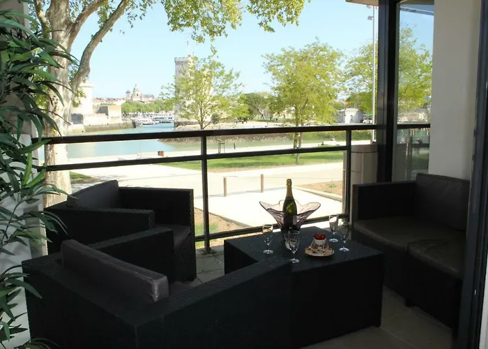 Apartment Vue Exceptionnelle Sur Les Tours ! Charme Et Tranquillite *